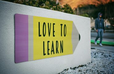 tim-mossholder-WE_Kv_ZB1l0-unsplash